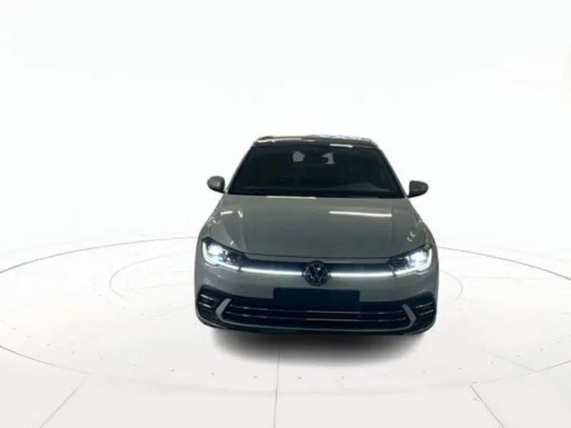 Volkswagen Polo nuova a Vicenza (2)