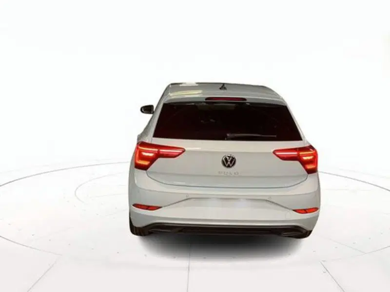 Volkswagen Polo nuova a Vicenza (4)