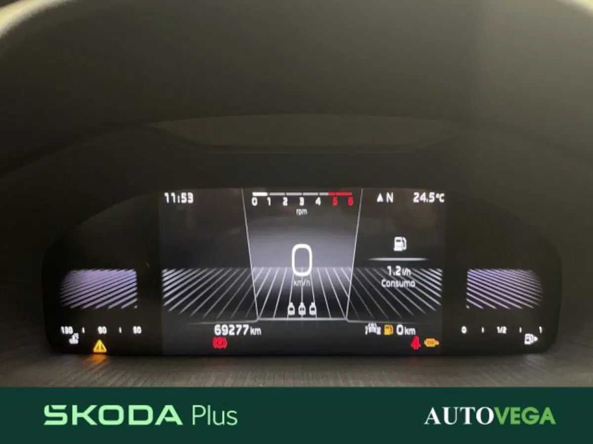 Skoda Karoq usata a Vicenza (14)