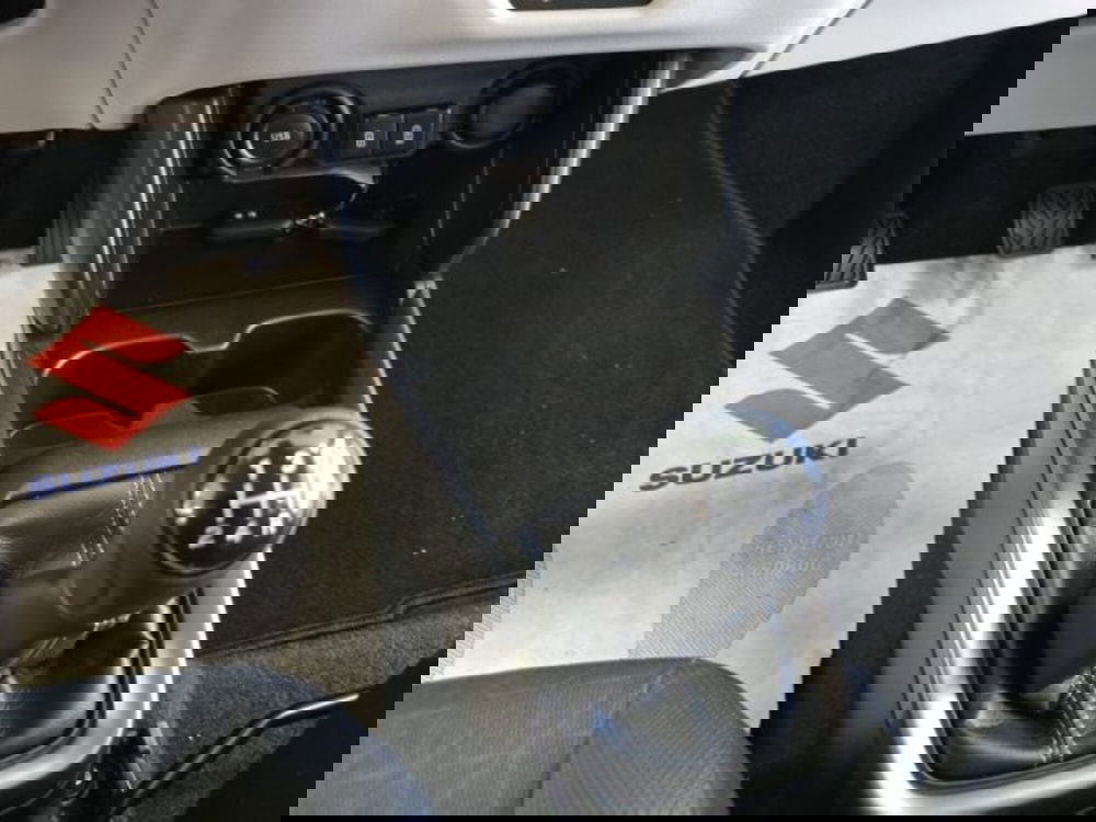 Suzuki Swift nuova a Reggio Emilia (14)