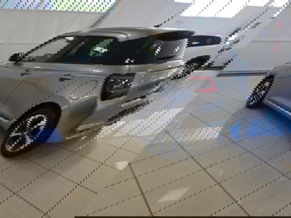 Suzuki Swift nuova a Reggio Emilia (4)