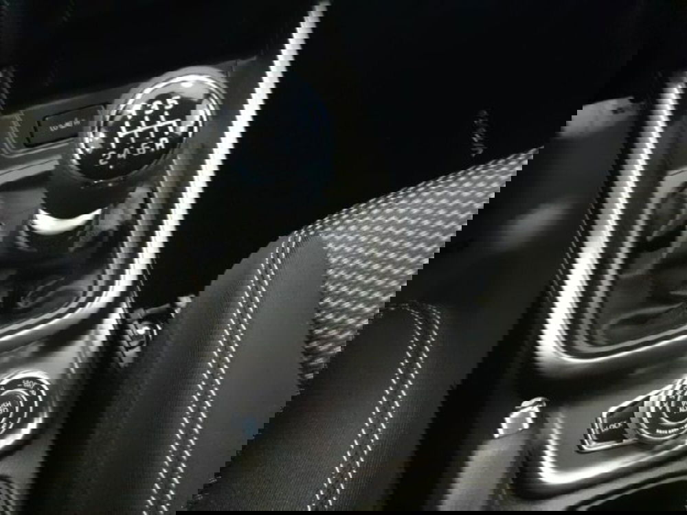 Suzuki Vitara nuova a Reggio Emilia (15)