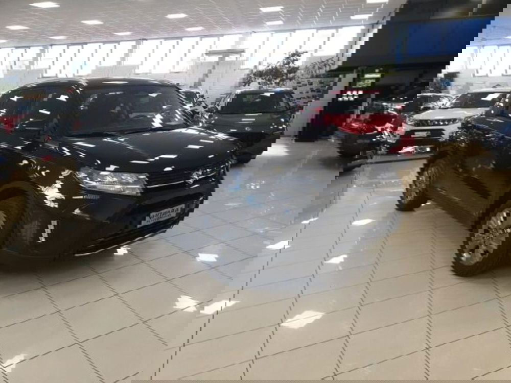 Suzuki Vitara nuova a Reggio Emilia (8)