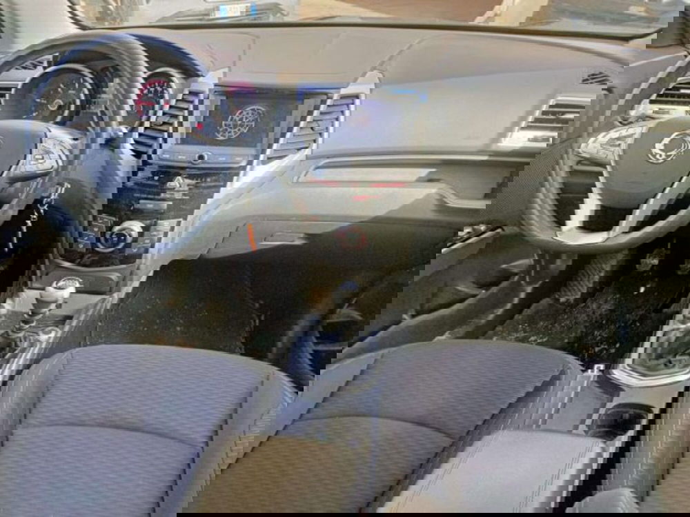 Ssangyong Tivoli usata a Firenze (12)