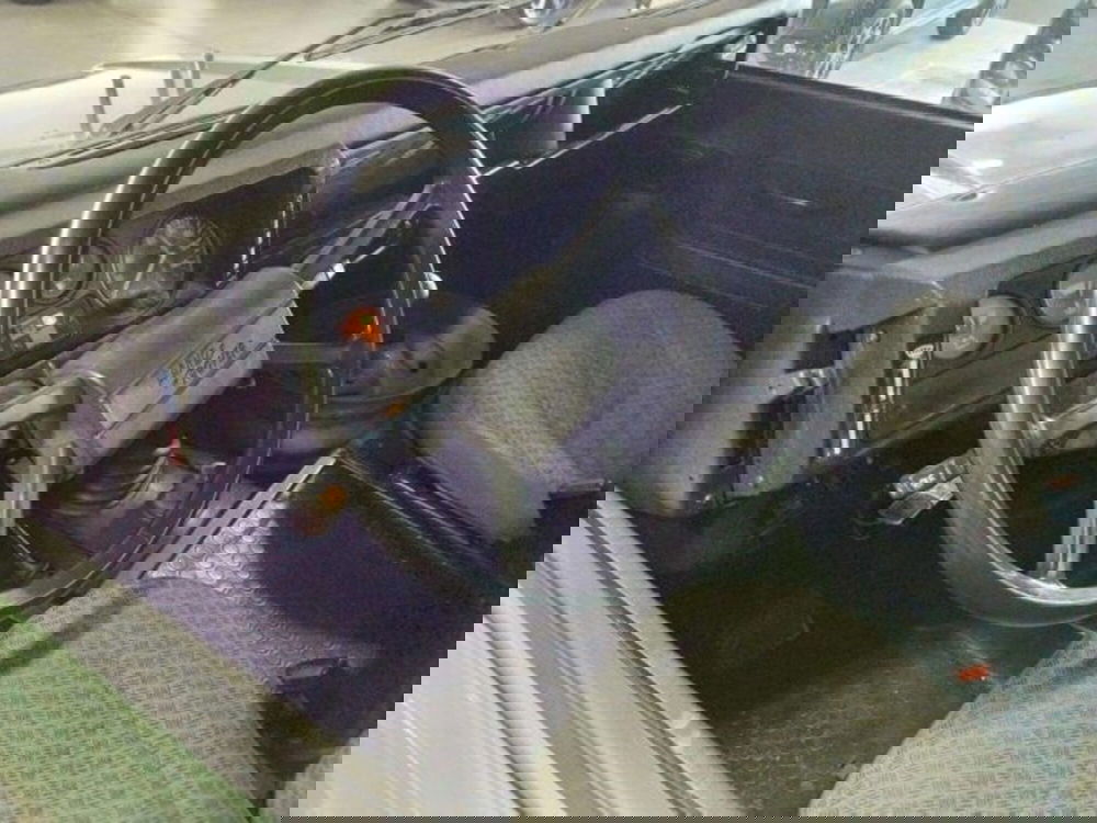 Land Rover Defender usata a Firenze (7)