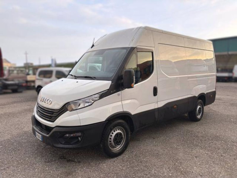 Iveco Daily Furgone usata a Brescia