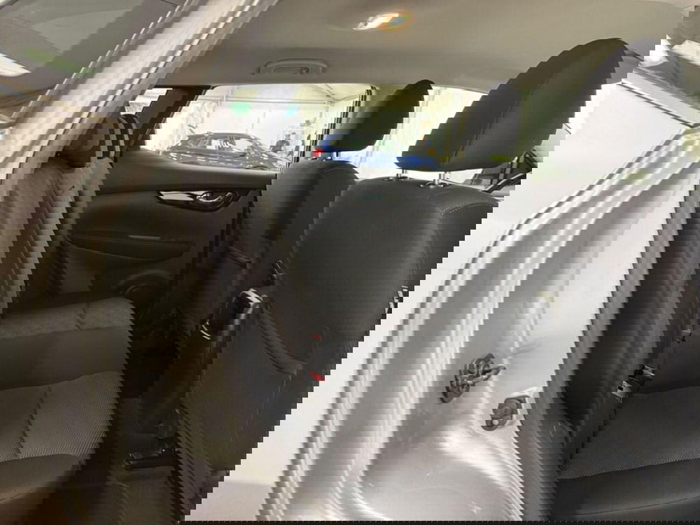 Nissan Qashqai usata a Monza e Brianza (10)