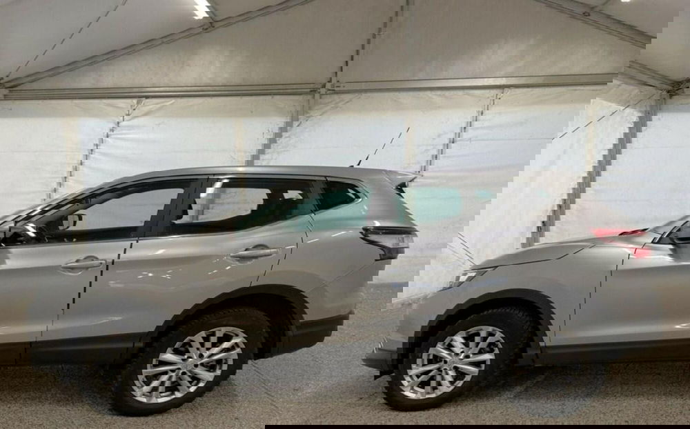 Nissan Qashqai usata a Monza e Brianza (3)