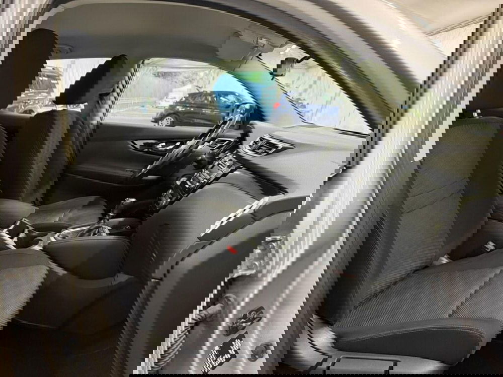 Nissan Qashqai usata a Monza e Brianza (9)