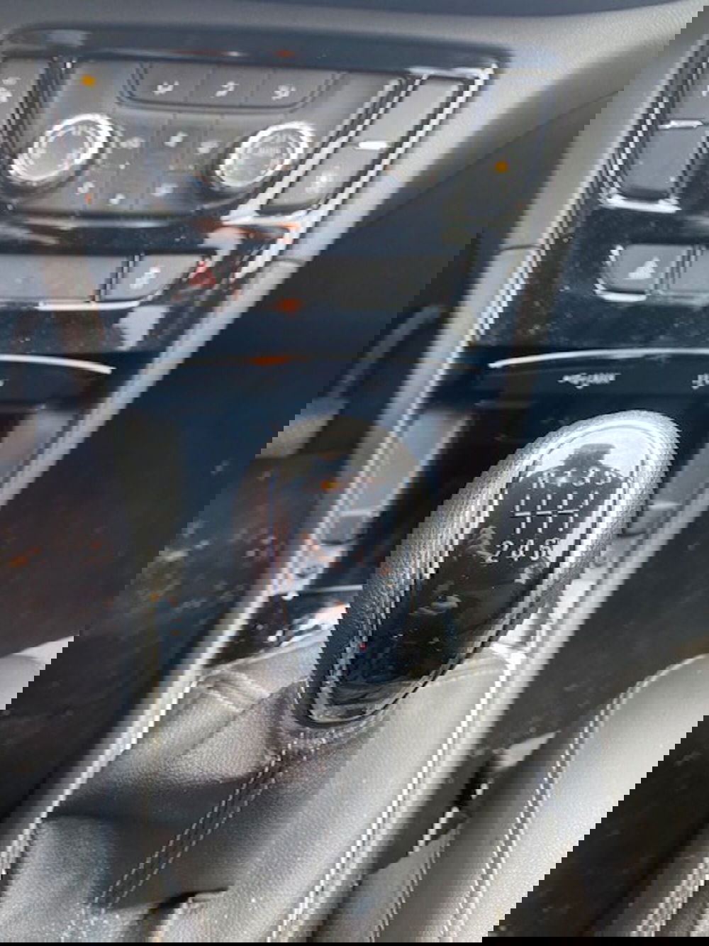 Opel Mokka usata a Catania (12)