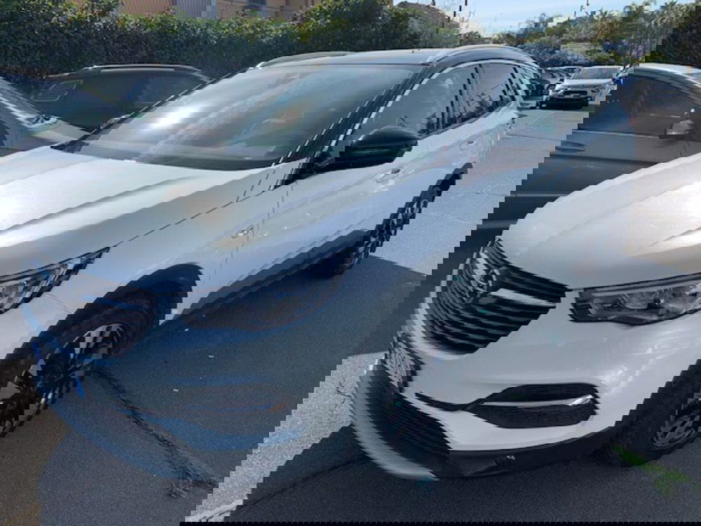 Opel Grandland X usata a Catania (10)