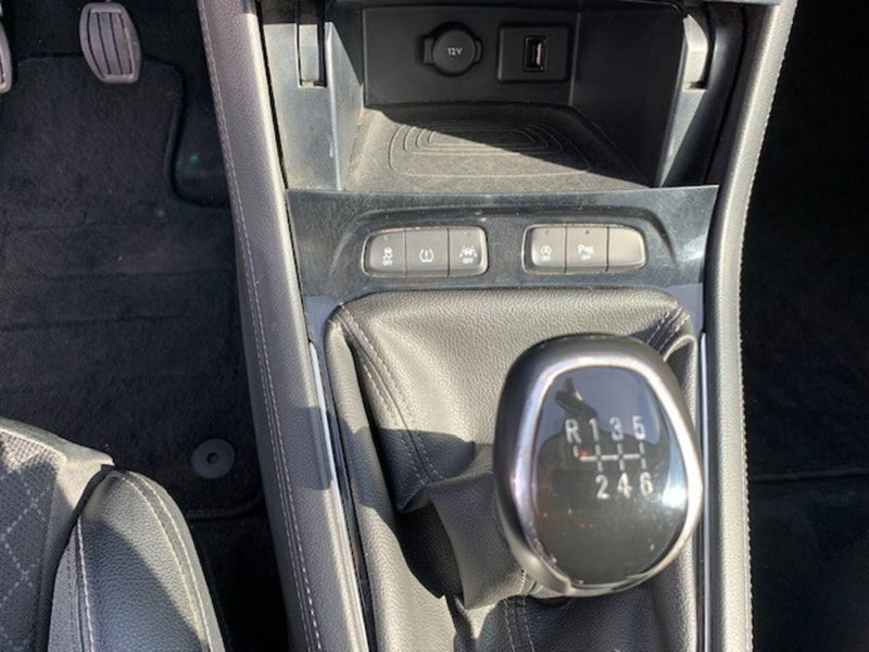 Opel Grandland X usata a Catania (13)