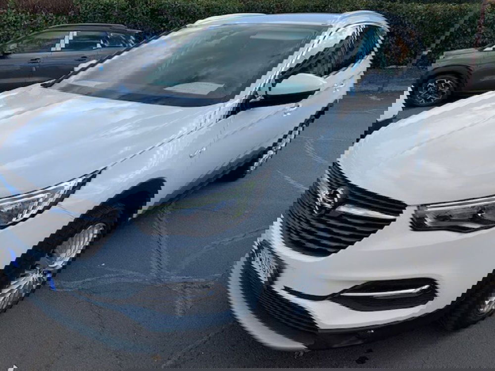 Opel Grandland X usata a Catania (3)