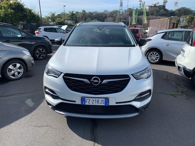 Opel Grandland X usata a Catania (9)