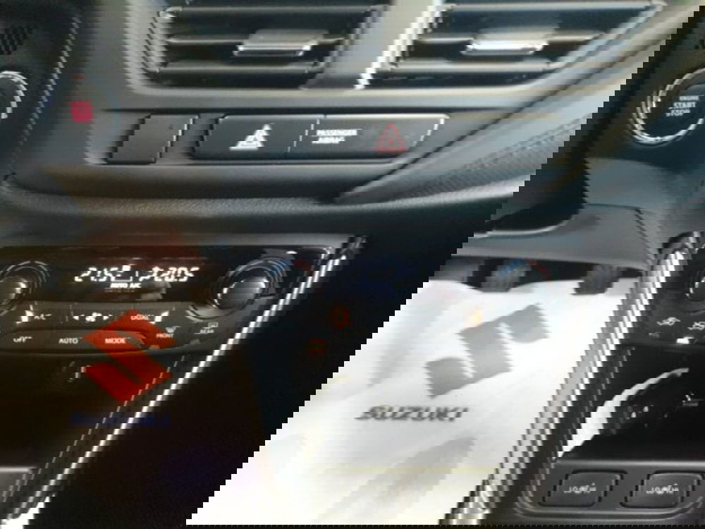 Suzuki S-Cross nuova a Reggio Emilia (16)