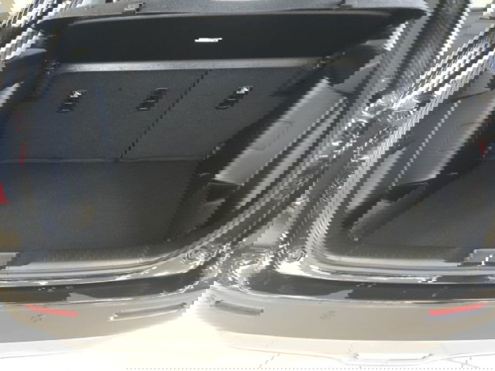 Suzuki Vitara nuova a Reggio Emilia (13)