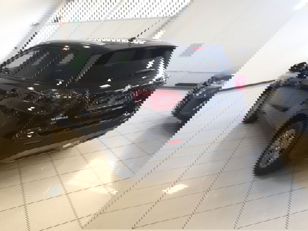 Suzuki Vitara nuova a Reggio Emilia (4)