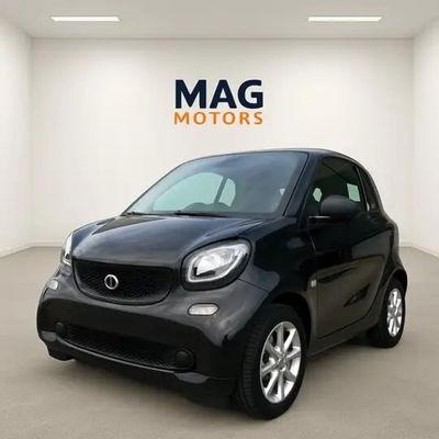 smart Fortwo EQ Passion Nightsky del 2018 usata a Rende