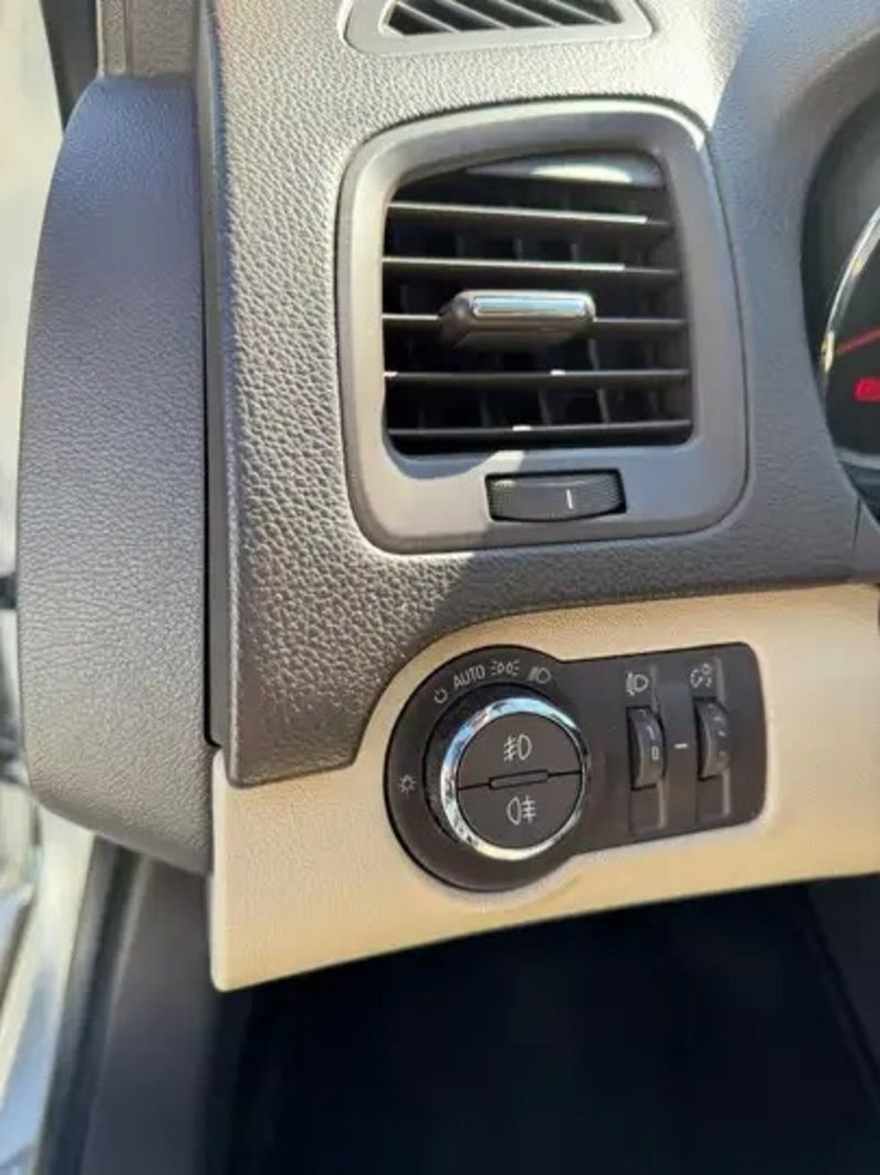 Opel Insignia Station Wagon usata a Cosenza (12)