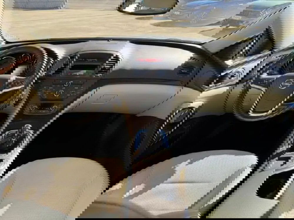 Opel Insignia Station Wagon usata a Cosenza (9)