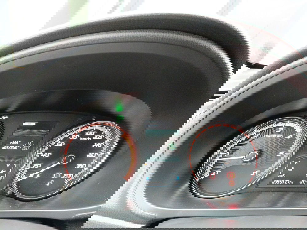 Mitsubishi L200 usata a Teramo (16)