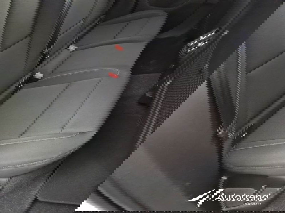 Volvo XC40 usata a Bari (10)