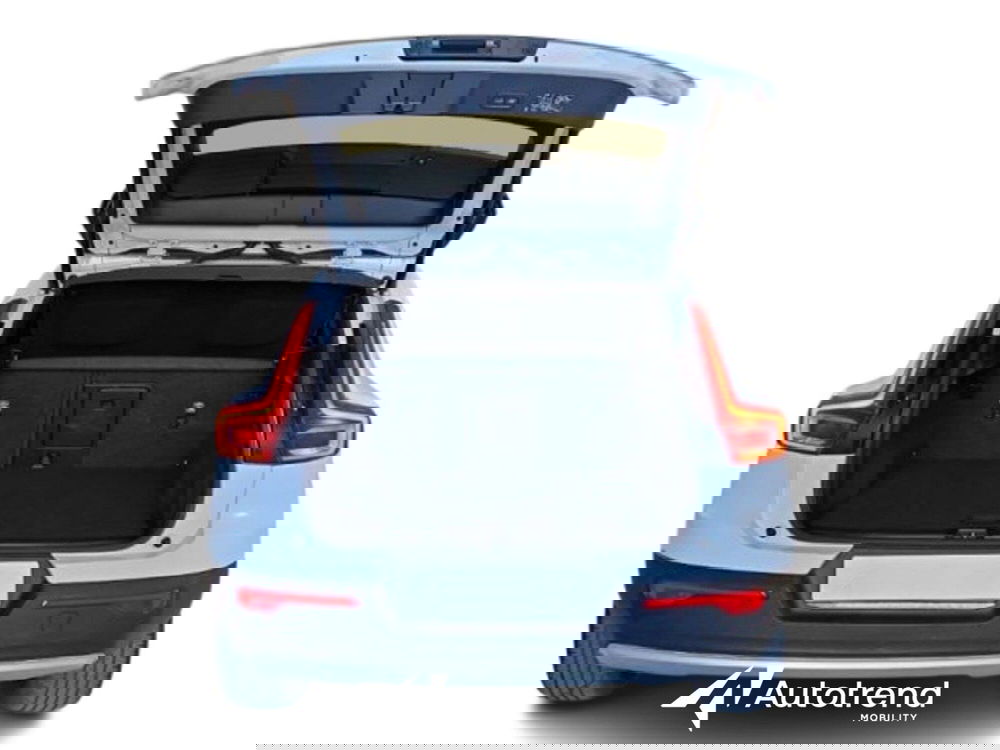 Volvo XC40 usata a Bari (4)