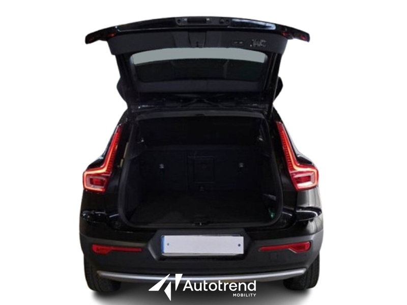 Volvo XC40 usata a Bari (19)