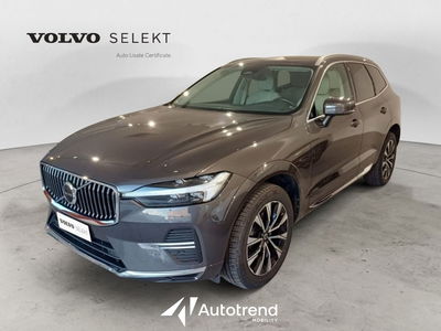 Volvo XC60 B4 automatico Plus Bright del 2022 usata a Bari