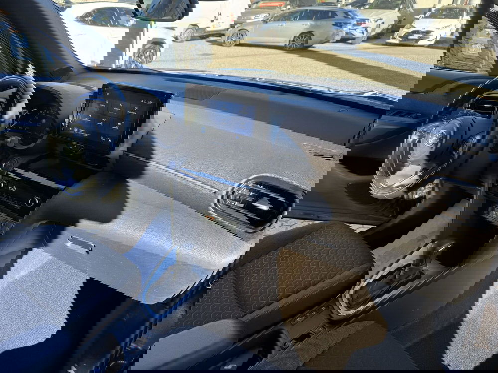 Toyota Yaris Cross usata a Como (5)