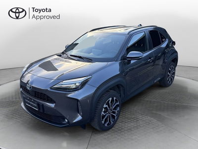Toyota Yaris Cross Trend fwd 115cv e-cvt del 2023 usata a Como