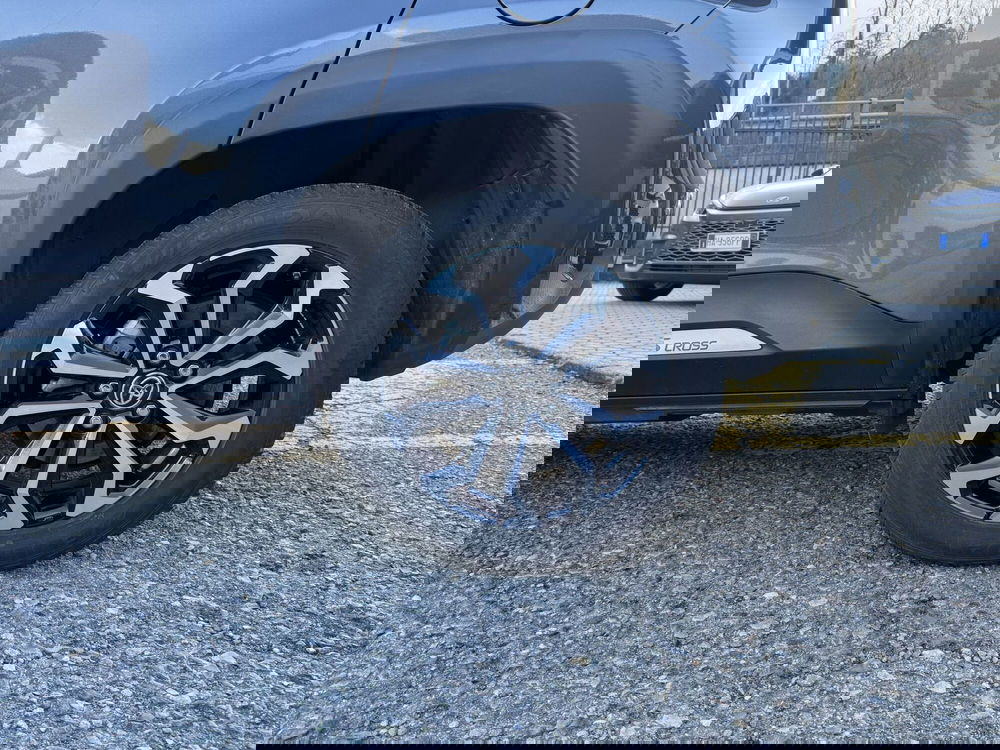 Toyota Yaris Cross usata a Como (10)