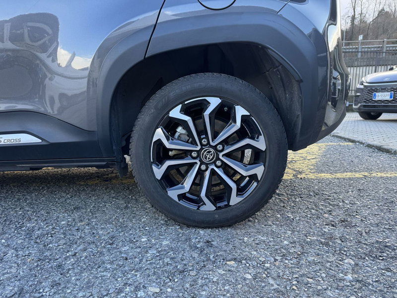 Toyota Yaris Cross usata a Como (10)