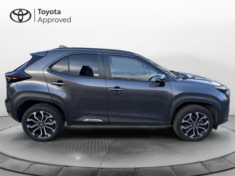 Toyota Yaris Cross usata a Como (9)