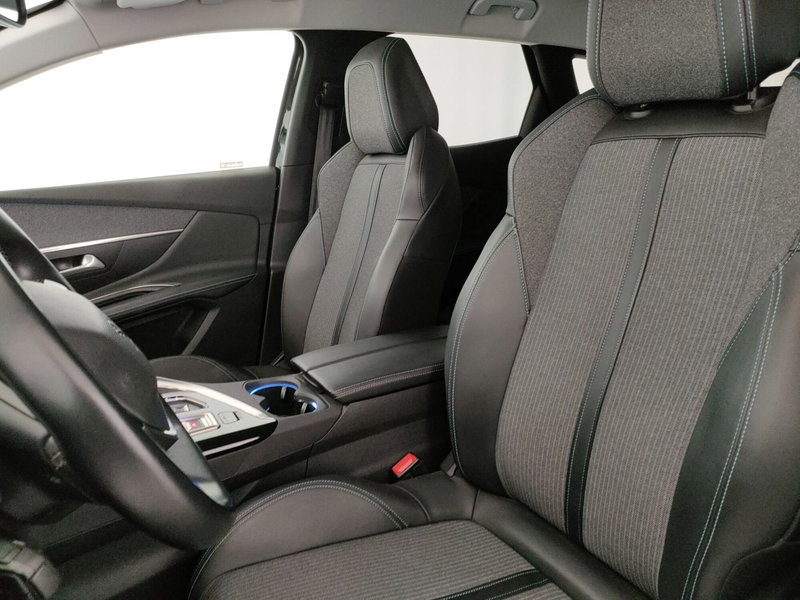 Peugeot 3008 usata a Caserta (12)