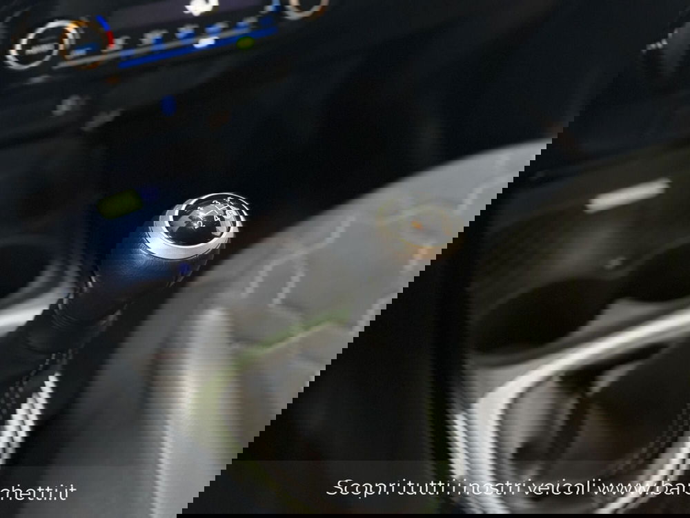 Toyota Aygo X usata a Brescia (14)