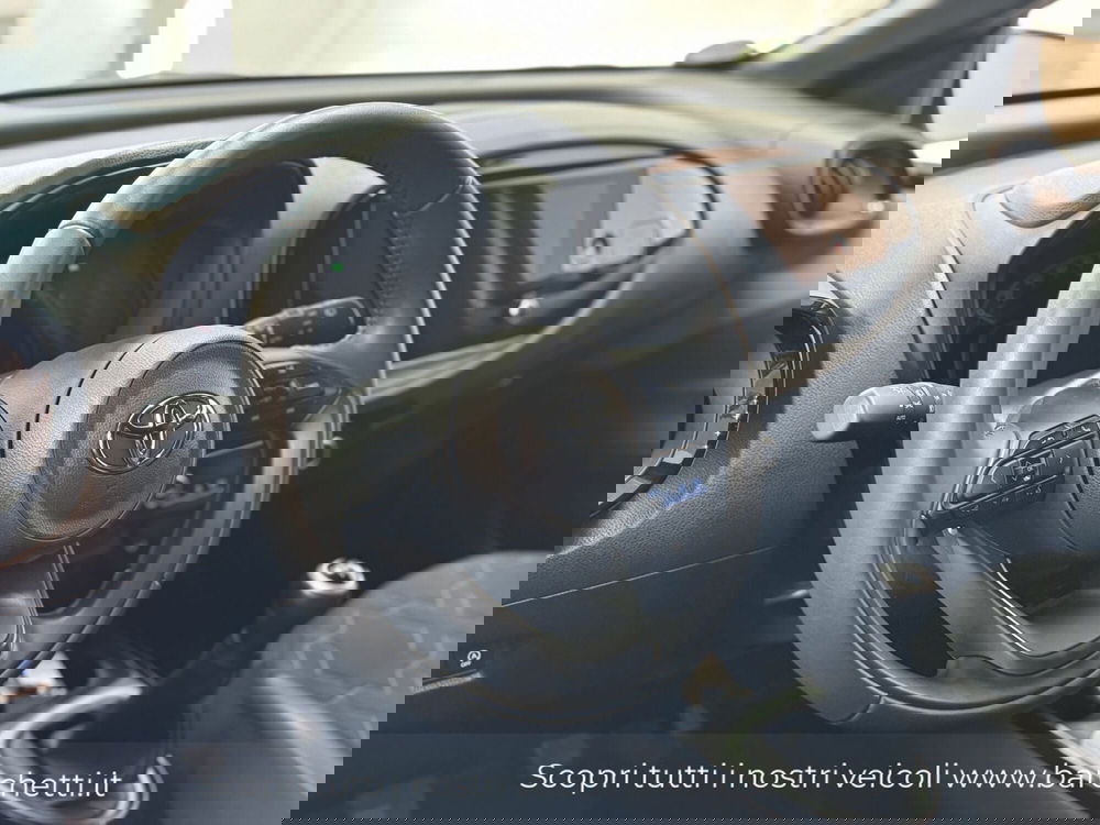 Toyota Aygo X usata a Brescia (9)