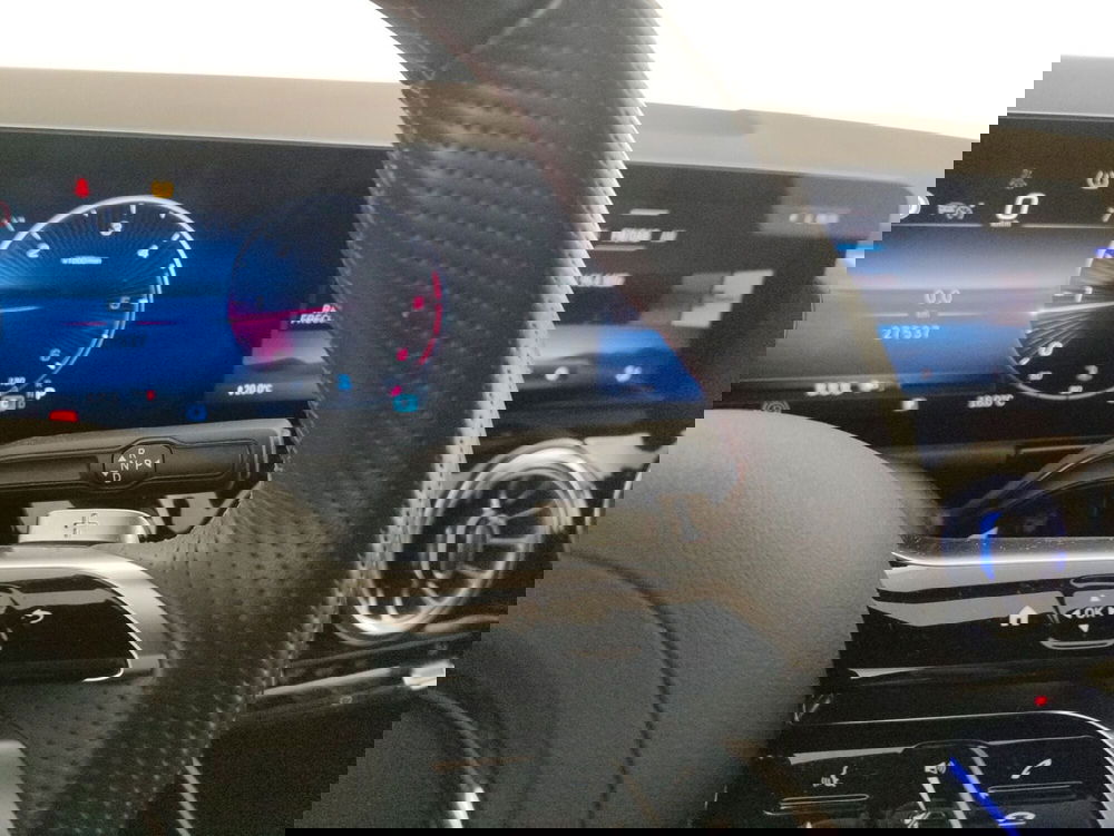 Mercedes-Benz GLA SUV usata a Genova (9)