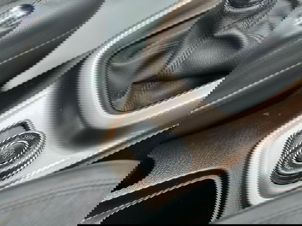 Suzuki Vitara usata a Matera (18)