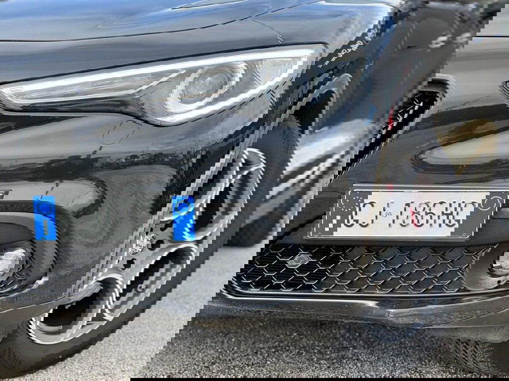 Alfa Romeo Stelvio usata a Matera (4)