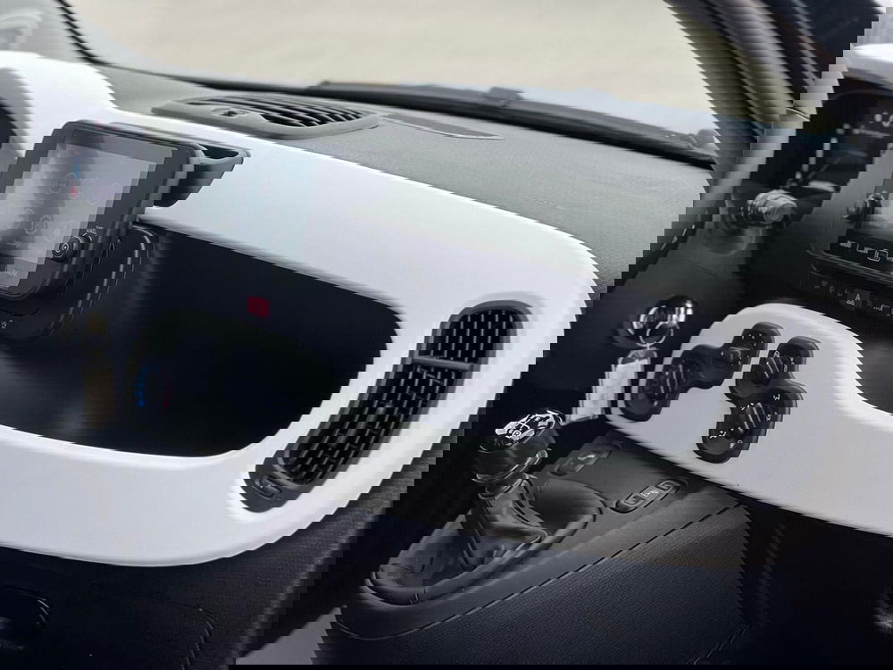 Fiat Panda Cross usata a Matera (13)