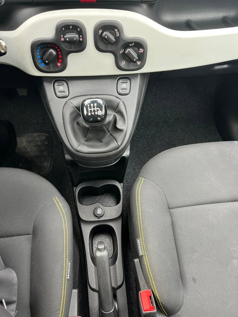 Fiat Panda Cross usata a Milano (19)