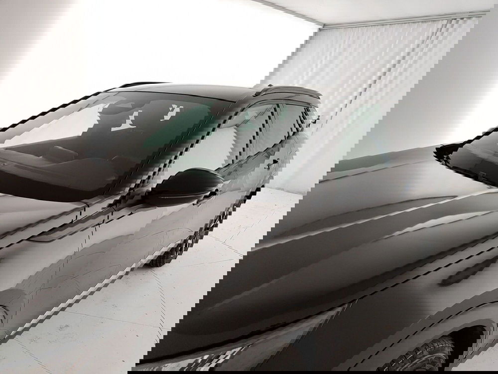 Peugeot 2008 nuova a Caserta (14)