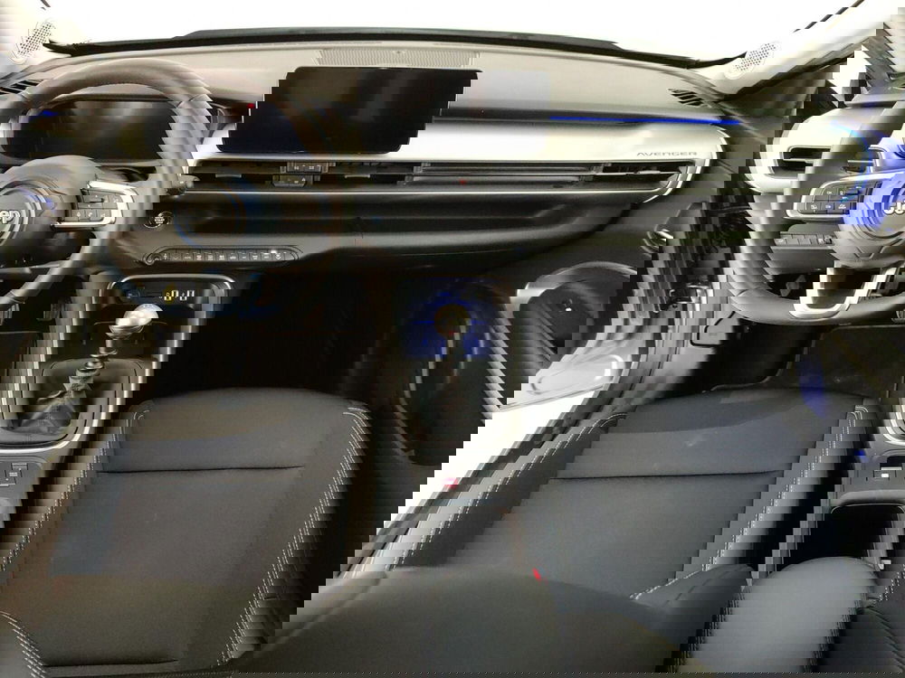 Jeep Avenger usata a Caserta (15)