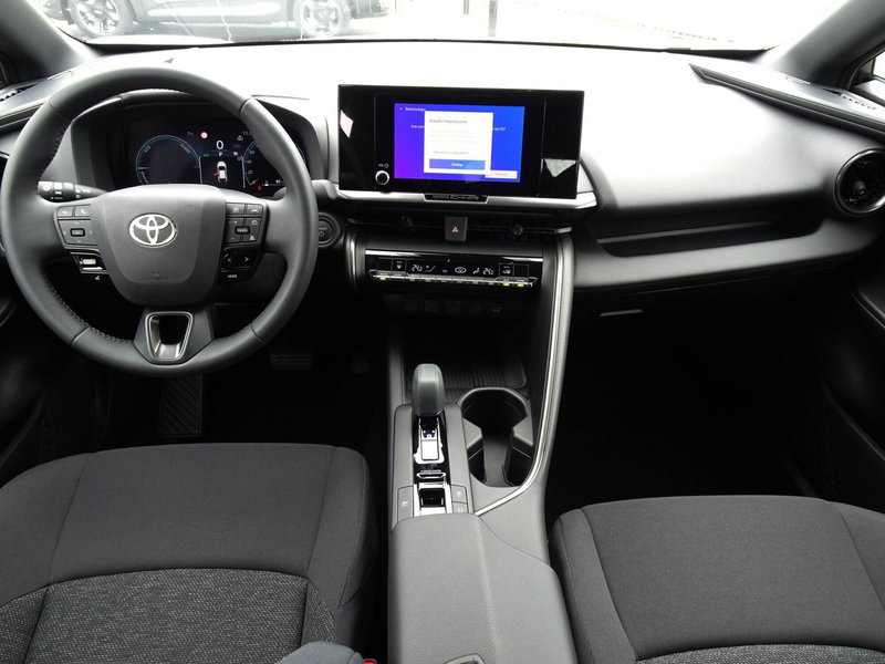 Toyota Toyota C-HR nuova a Treviso (12)