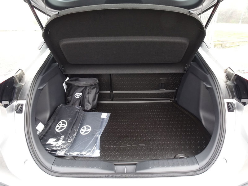 Toyota Toyota C-HR nuova a Treviso (20)