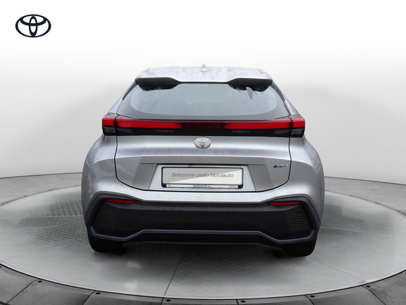 Toyota Toyota C-HR nuova a Treviso (6)