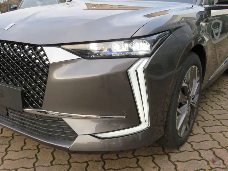 Ds DS 4 nuova a Monza e Brianza (7)