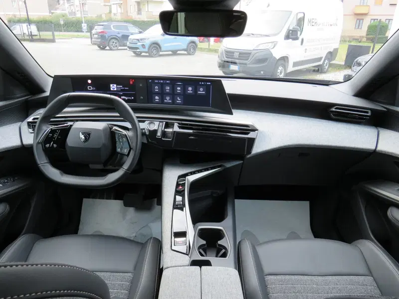 Peugeot 5008 usata a Monza e Brianza (9)