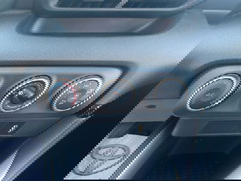 Toyota Yaris usata a Vicenza (15)